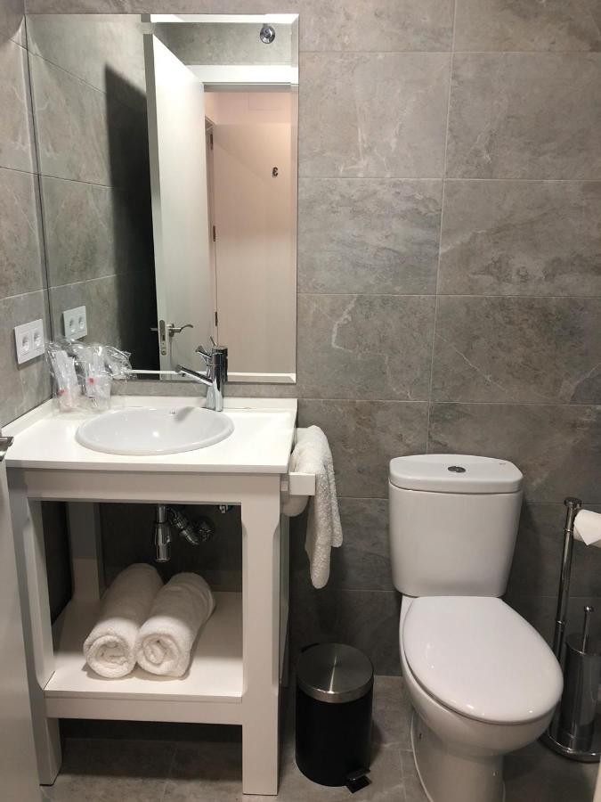 Hostal La Taurina Санта-Олалья Экстерьер фото